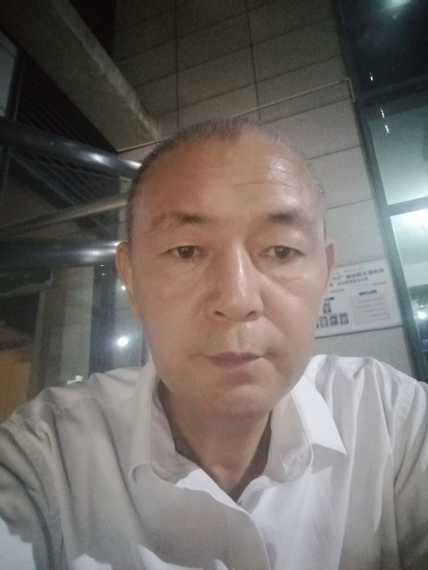 老李的第一张照片--珠海交友中心